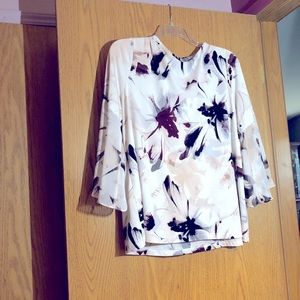 Calvin Klein flowing dressy top 1X